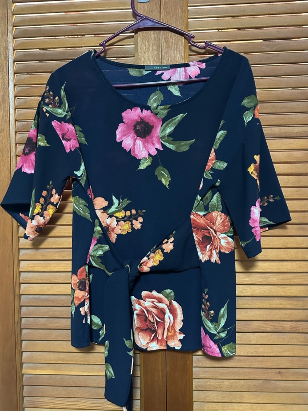 West Kei Navy Floral Tie-Front Tunic